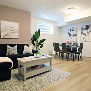 Holiday home Downtown King Beds,long Stays,disney+, Edmonton